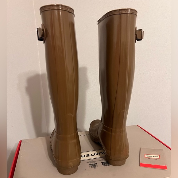 Hunter Women's Original Tall Gloss Rain Boots 7 - Picture 3 of 8
